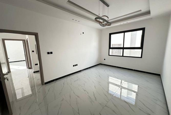 104268293 - Property Image 3