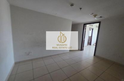Apartment - 3 Bedrooms - 5 Bathrooms for rent in Al Hafeet Tower - Al Khan - Sharjah