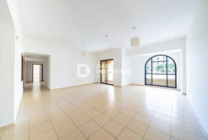 142384006 - Property Image 2