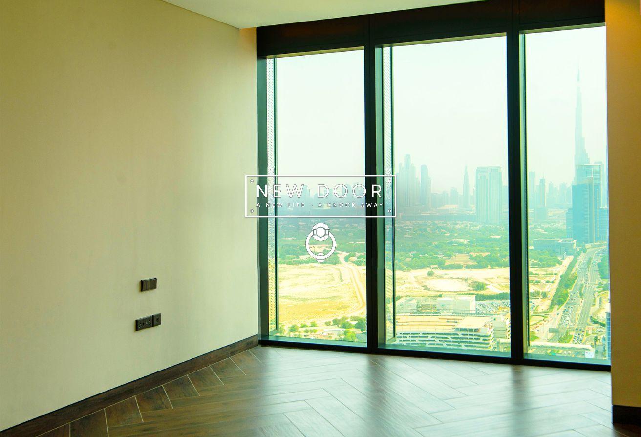 Spacious 2BR Duplex | Dubai Frame View photo 12