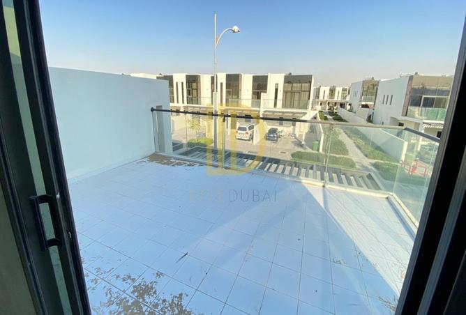 73111666 - صورة العقار 2