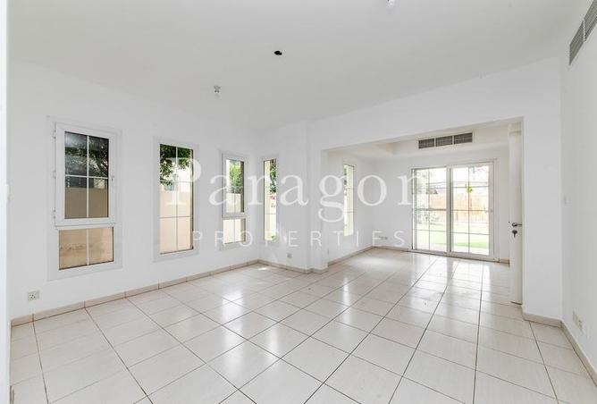 54391083 - Property Image 3