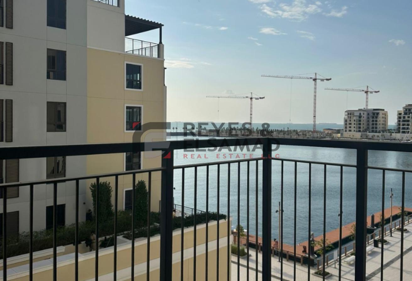 Boutique Beachfront Living I High Finishing photo 13