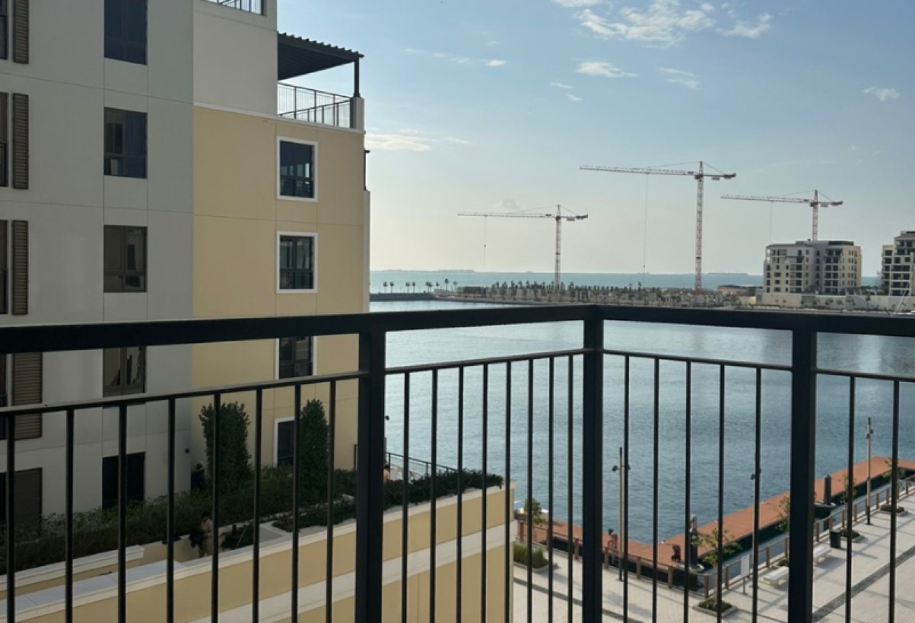Boutique Beachfront Living  I High Finishing