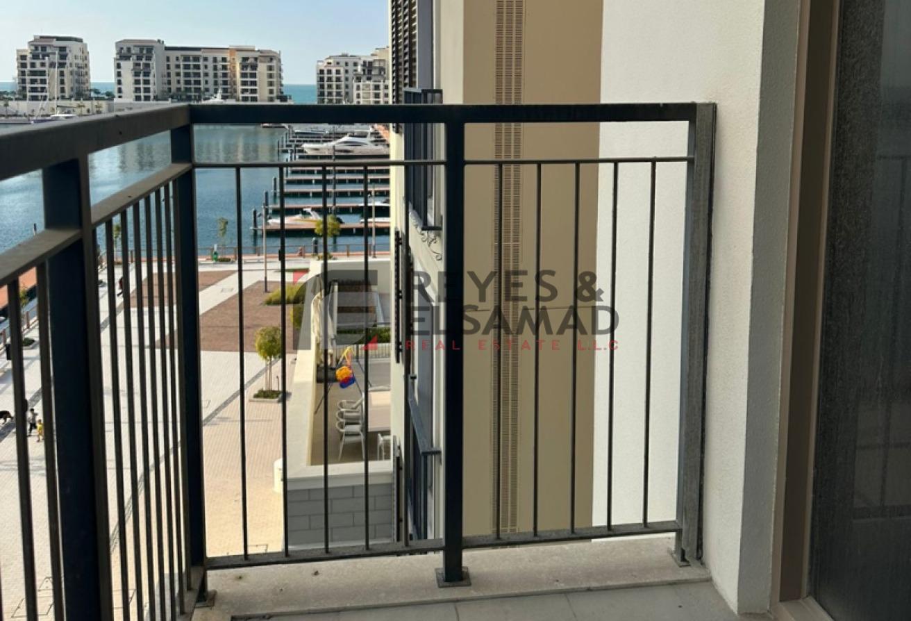 Boutique Beachfront Living I High Finishing photo 10
