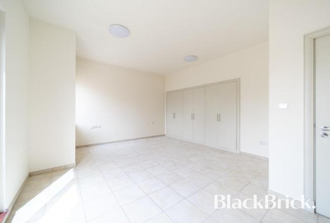 75410260 - Property Image 3