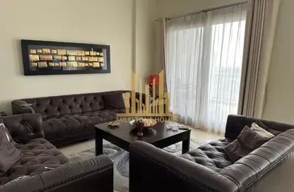 Apartment - 2 Bedrooms - 3 Bathrooms for rent in Tala 1 - Queue Point - Liwan - Dubai