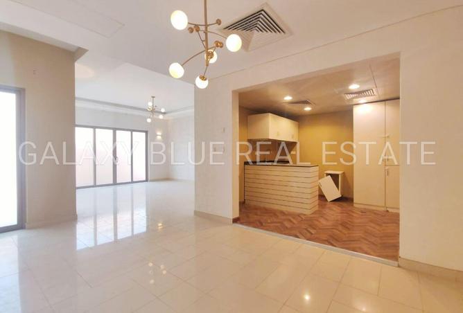 122478604 - Property Image 3