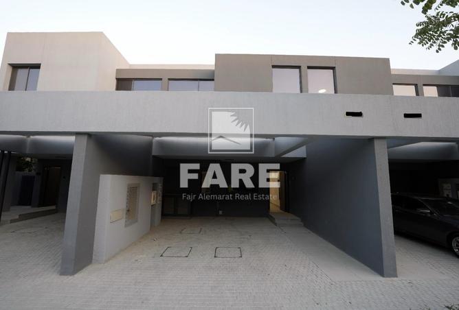 145082917 - Property Image 2