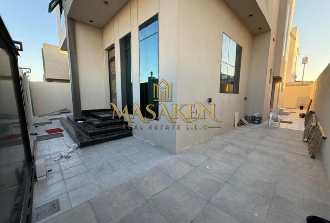 69104738 - Property Image 2