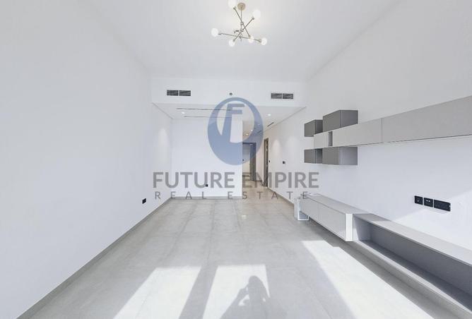 84069068 - Property Main Image