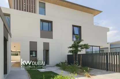 Villa - 4 Bedrooms - 5 Bathrooms for rent in Nad Al Sheba Gardens 2 - Nad Al Sheba Gardens - Nad Al Sheba - Dubai