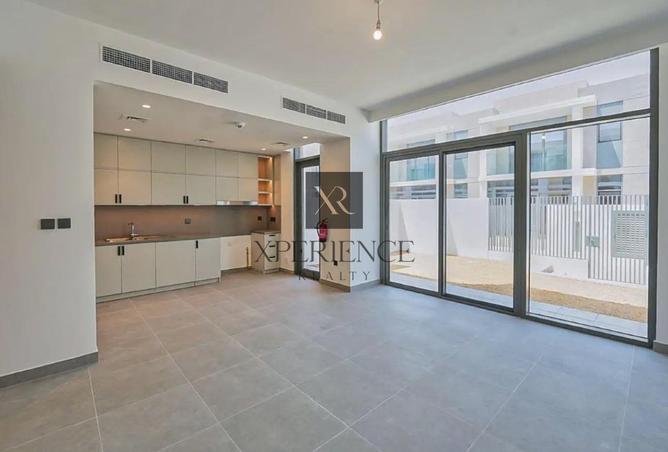 114153801 - Property Main Image