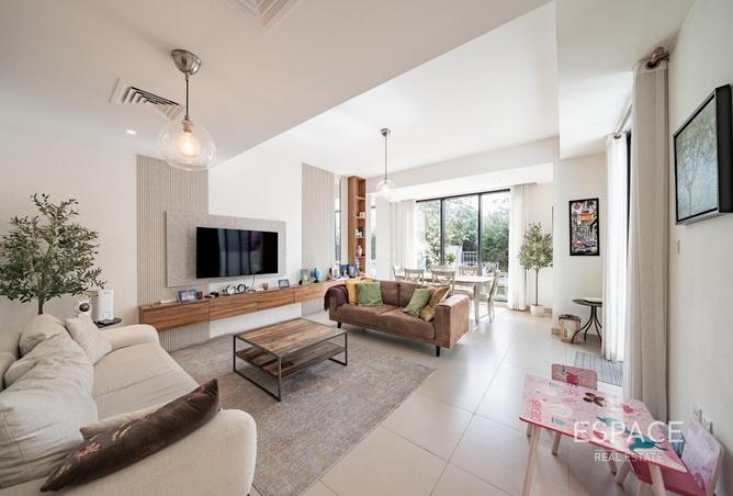 74240342 - صورة العقار 2