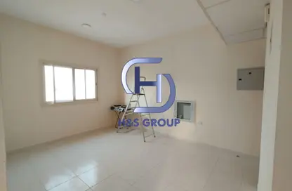 شقة - غرفة نوم - 1 حمام للايجار في مبنى مويلح - مويلح - الشارقة