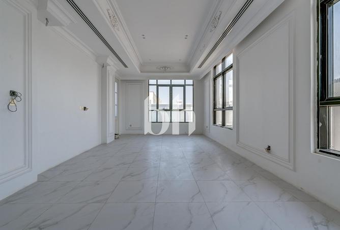 73842932 - Property Image 2