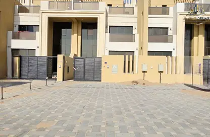 تاون هاوس - 4 غرف نوم - 6 حمامات للايجار في الزاهية جاردنز - الزاهية - عجمان