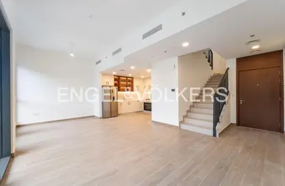 Duplex - 3 Bedrooms - 4 Bathrooms for sale in Holland Gardens - Town Square - Dubai