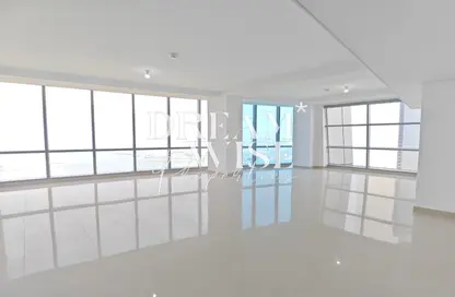 Apartment - 2 Bedrooms - 2 Bathrooms for rent in Etihad Towers - Corniche Road - Abu Dhabi Apartment - 2 Bedrooms - 2 Bathrooms for rent in Etihad Towers - Corniche Road - Abu Dhabi