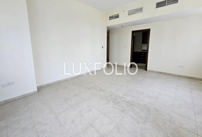 90924958 - Property Image 3