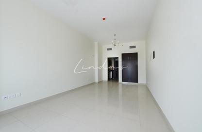 Apartment - 2 - 2 for rent in Bermuda Views - Dubai Sports City - Dubai