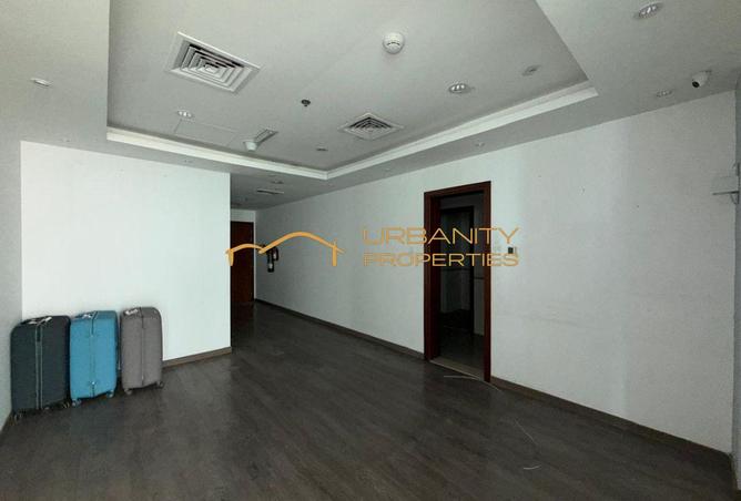 123374367 - Property Image 2