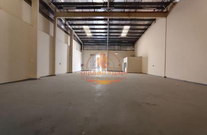 Warehouse - Studio - 1 Bathroom for rent in Ali Mousa Building - Al Sajaa Industrial - Al Sajaa - Sharjah
