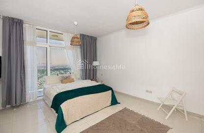 Apartment - Studio - 1 for rent in Carson A - Carson - Damac Hills - Dubai