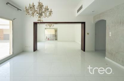 Villa - 4 - 4 for rent in Meadows 4 - Meadows - Dubai