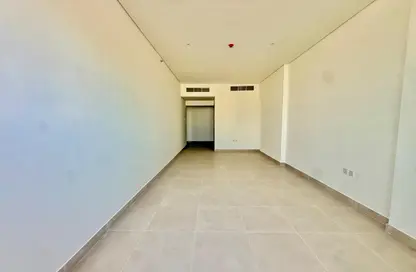 Apartment - 2 Bedrooms - 3 Bathrooms for rent in Al Falah Residential - Al Falah - Al Badie - Sharjah