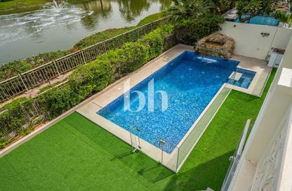 Villa - 4 Bedrooms - 6 Bathrooms for sale in Meadows 7 - Meadows - Dubai