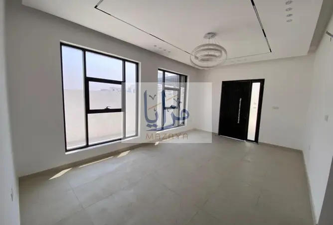 152389608 - Property Image 3