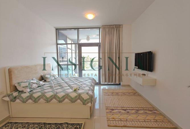 Fully Furnished Studio Best Deal Multiple Cheques photo 3