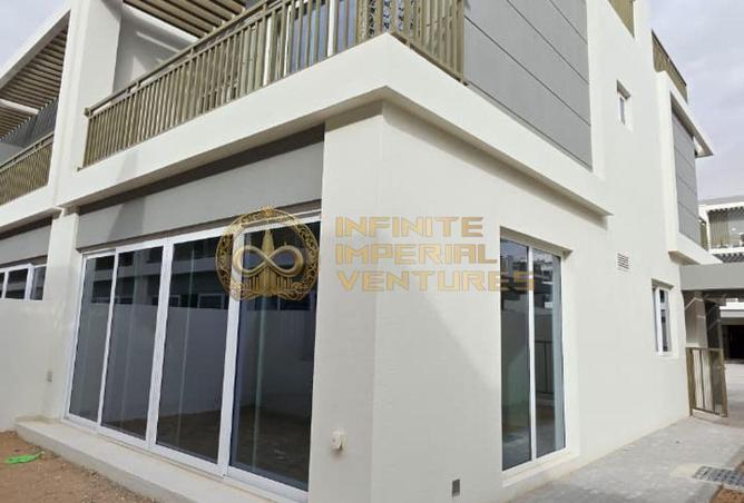 69893418 - Property Main Image