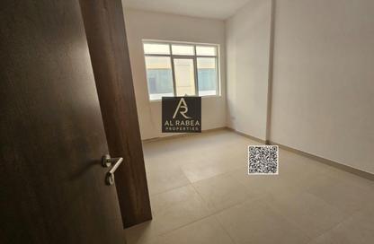 Apartment - 1 Bedroom - 2 Bathrooms for rent in Al Amira Village - Al Yasmeen - Ajman