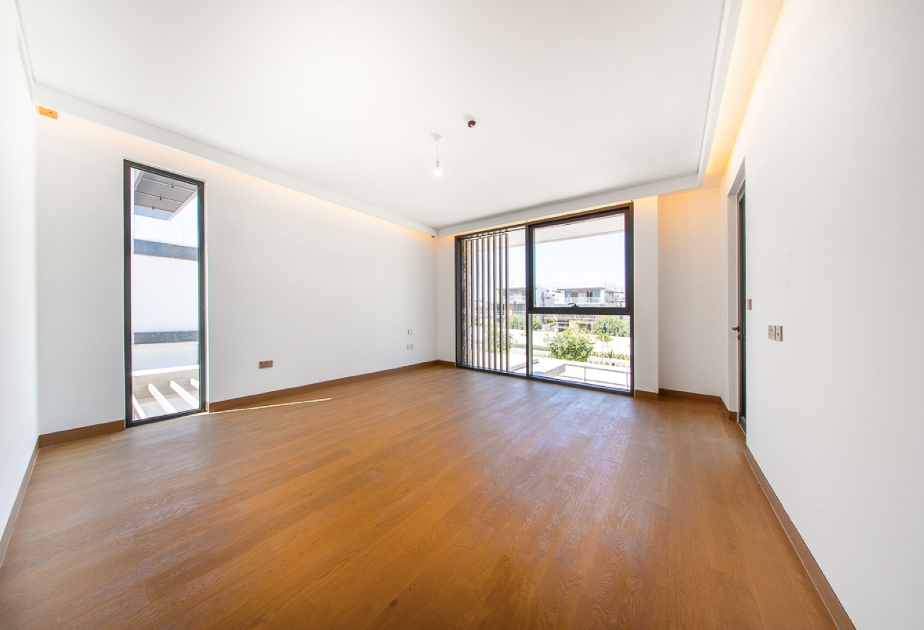 5 bedroom villa in Alaya, Tilal Al Ghaf: 17
