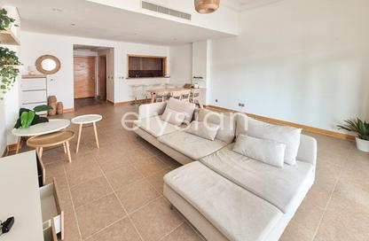 Apartment - 1 - 2 for rent in Al Khushkar - Shoreline Apartments - Palm Jumeirah - Dubai Apartment - 1 - 2 for rent in Al Khushkar - Shoreline Apartments - Palm Jumeirah - Dubai
