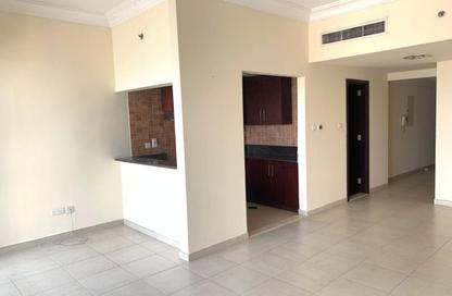 Apartment - 1 Bedroom - 2 Bathrooms for rent in Lake Shore Tower - JLT Cluster Y - Jumeirah Lake Towers - Dubai