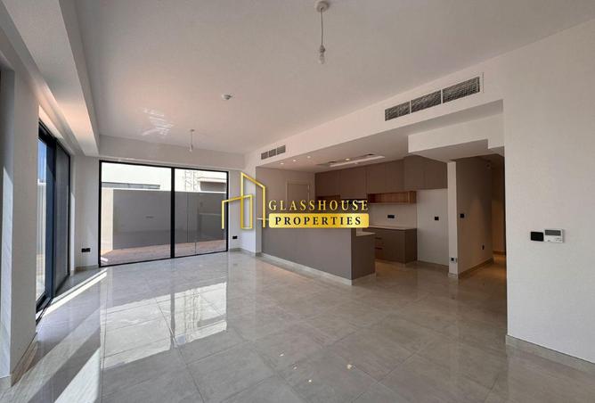 141921057 - Property Image 3
