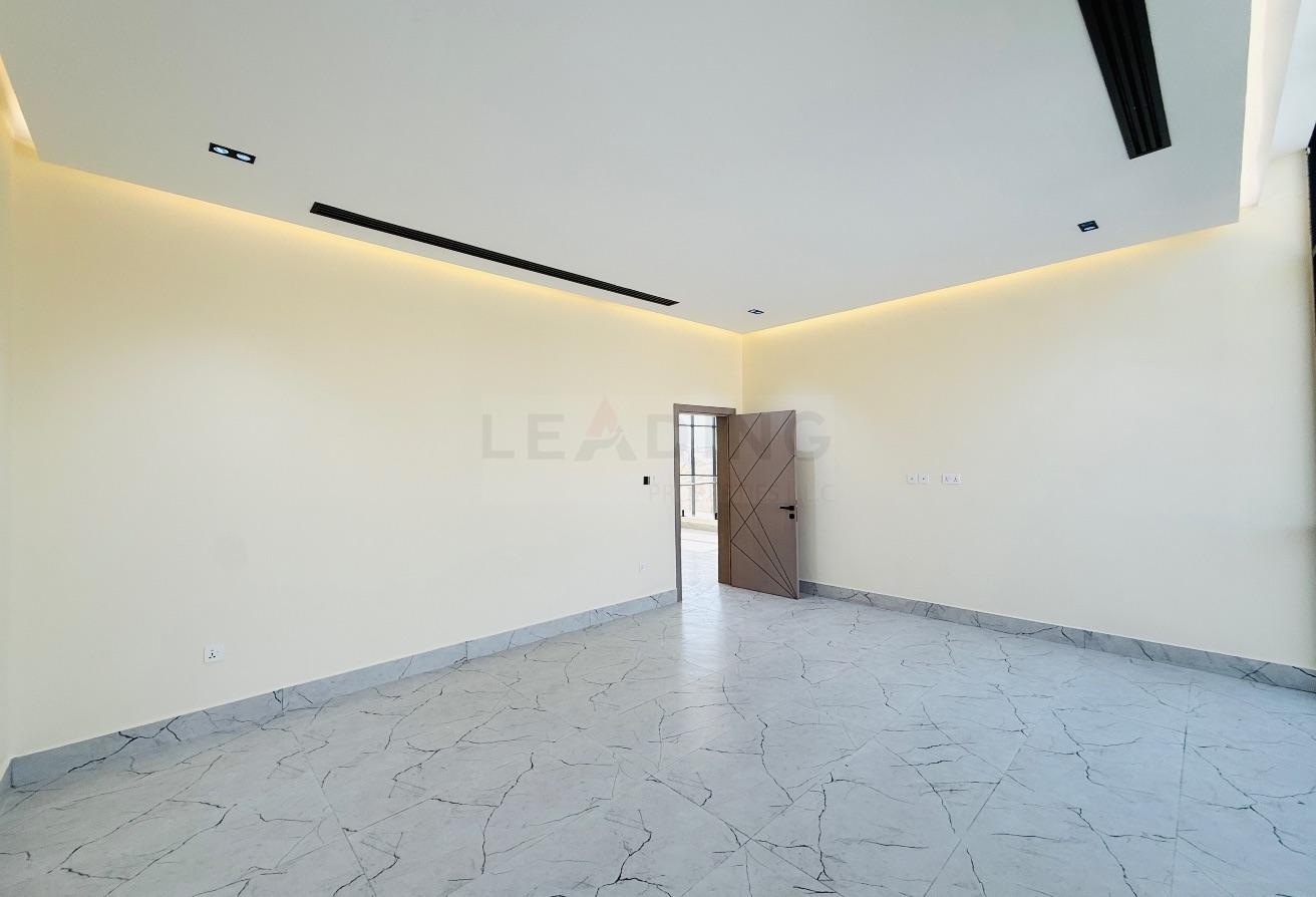 Brand New 4BR | Garden Area | Prime Location photo 9