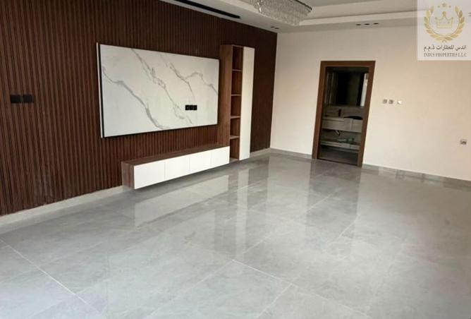 119730360 - Property Image 3