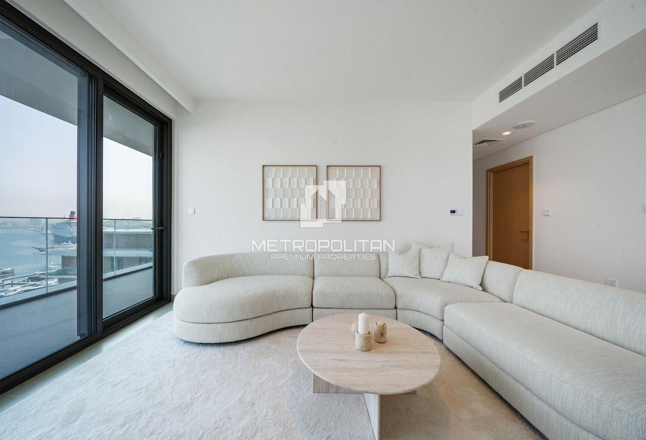 Fully Furnished | Sea and Marina View| Spacious photo 7