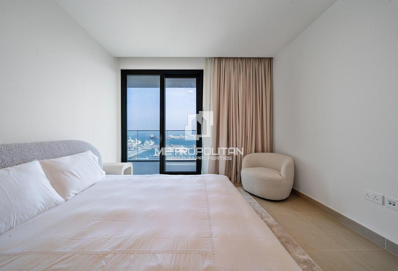 Fully Furnished | Sea and Marina View| Spacious photo 23