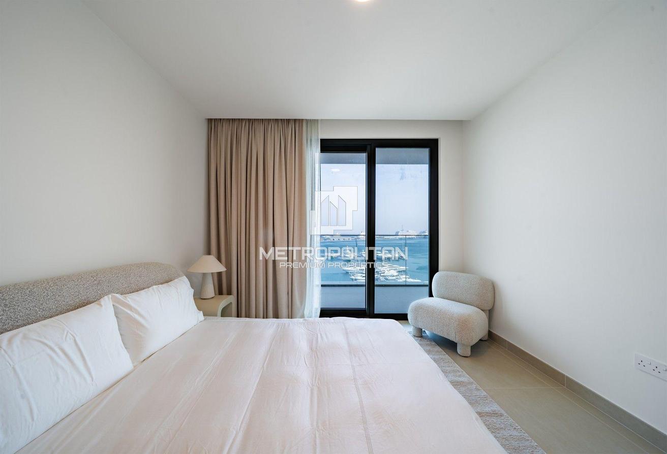 Fully Furnished | Sea and Marina View| Spacious photo 18