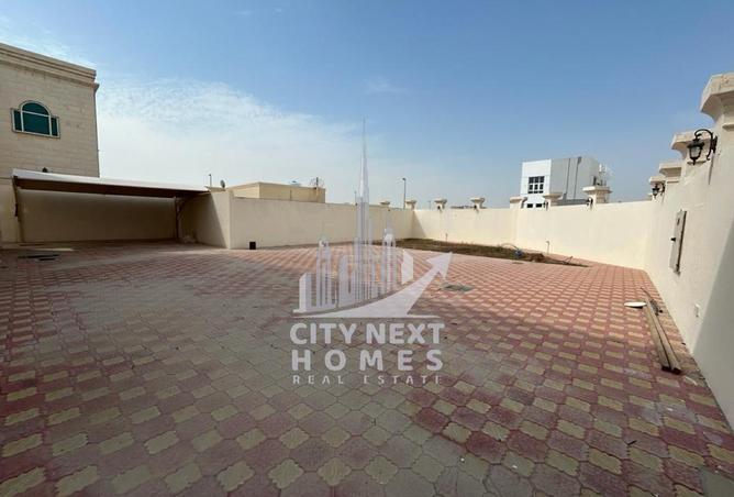 81935353 - Property Image 2