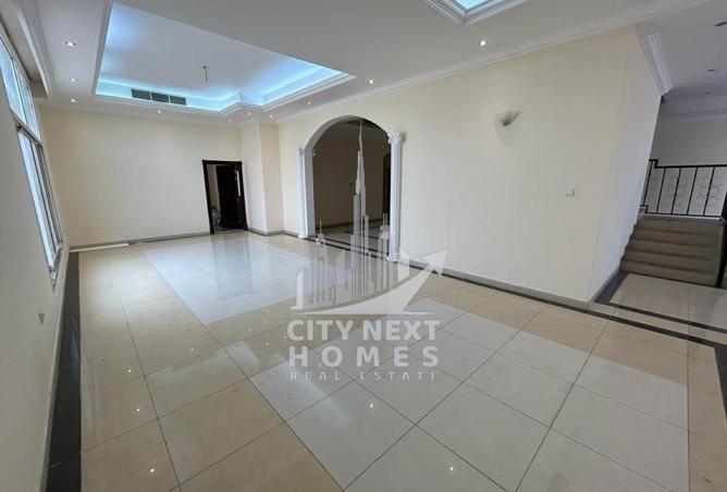 81935353 - Property Image 3