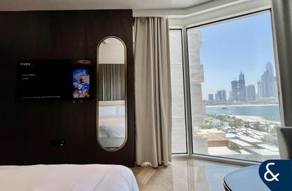 Apartment - 3 Bedrooms - 5 Bathrooms for sale in Five Palm Jumeirah - Palm Jumeirah - Dubai
