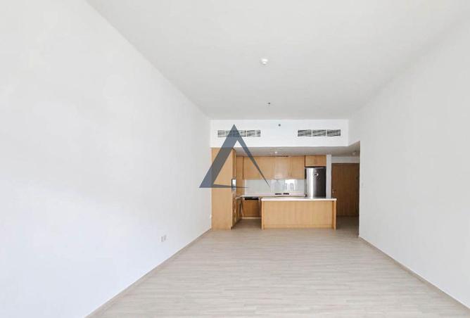 52010860 - Property Image 2