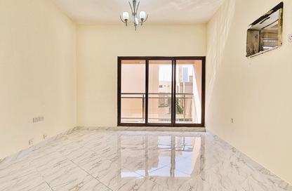 Apartment - 2 Bedrooms - 3 Bathrooms for rent in Al Karama - Dubai