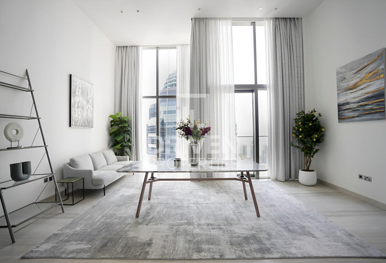 High End Unit | Prime Amenities | Vacant photo 9